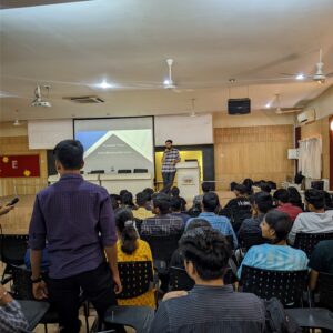 Ankur Borwankar delivering Keynote Speech on Startups & Entrepreneurship at Hack Club, Sinhgad College of Engineering (SCoE), under the Sinhgad Institutes, Pune, Maharashtra